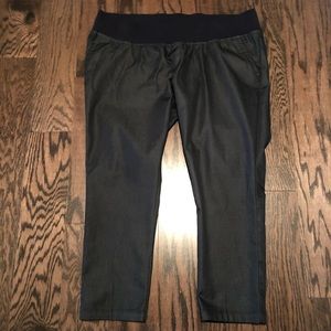Liz Lange Maternity Denim Crops XXL